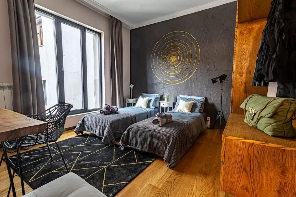 Design, 2 Bedroom, Ndk, Free Secured Parking * Sofia