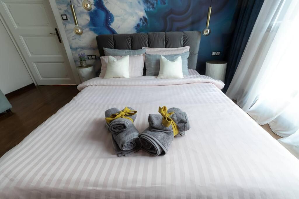 Apartment Design, 2 Bedroom, Ndk, Free Secured Parking